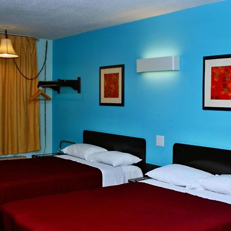 Relax Inn ฟรอนต์รอยัล ห้อง รูปภาพ